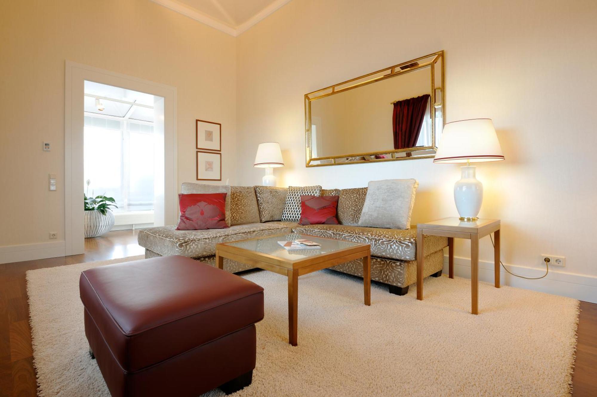 Kastens Hotel Luisenhof Hanovre Extérieur photo A living room