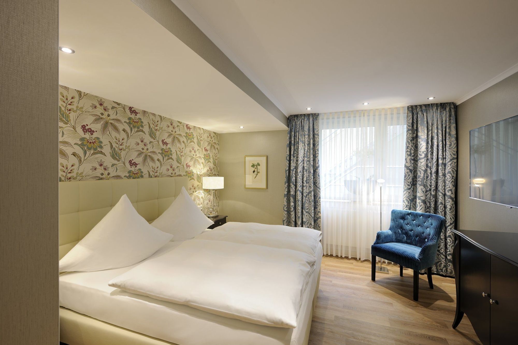 Kastens Hotel Luisenhof Hanovre Extérieur photo A room at the Hotel Axelmannstein